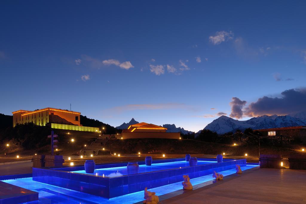 High Mountain Resort-Deqin Deqen Ngoại thất bức ảnh