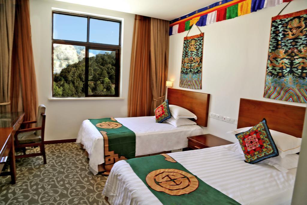 High Mountain Resort-Deqin Deqen Phòng bức ảnh
